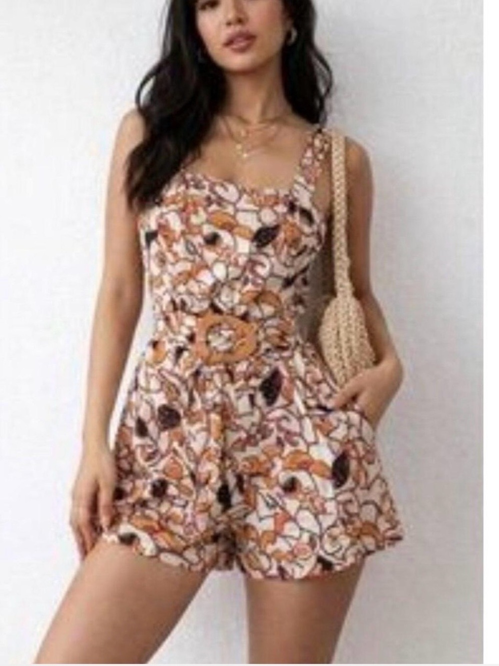 NWT House of Harlow 1960 Floral belted  Romper size 2
